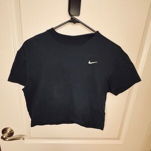 Nike Women's Black Tshirt Crop Top cotton